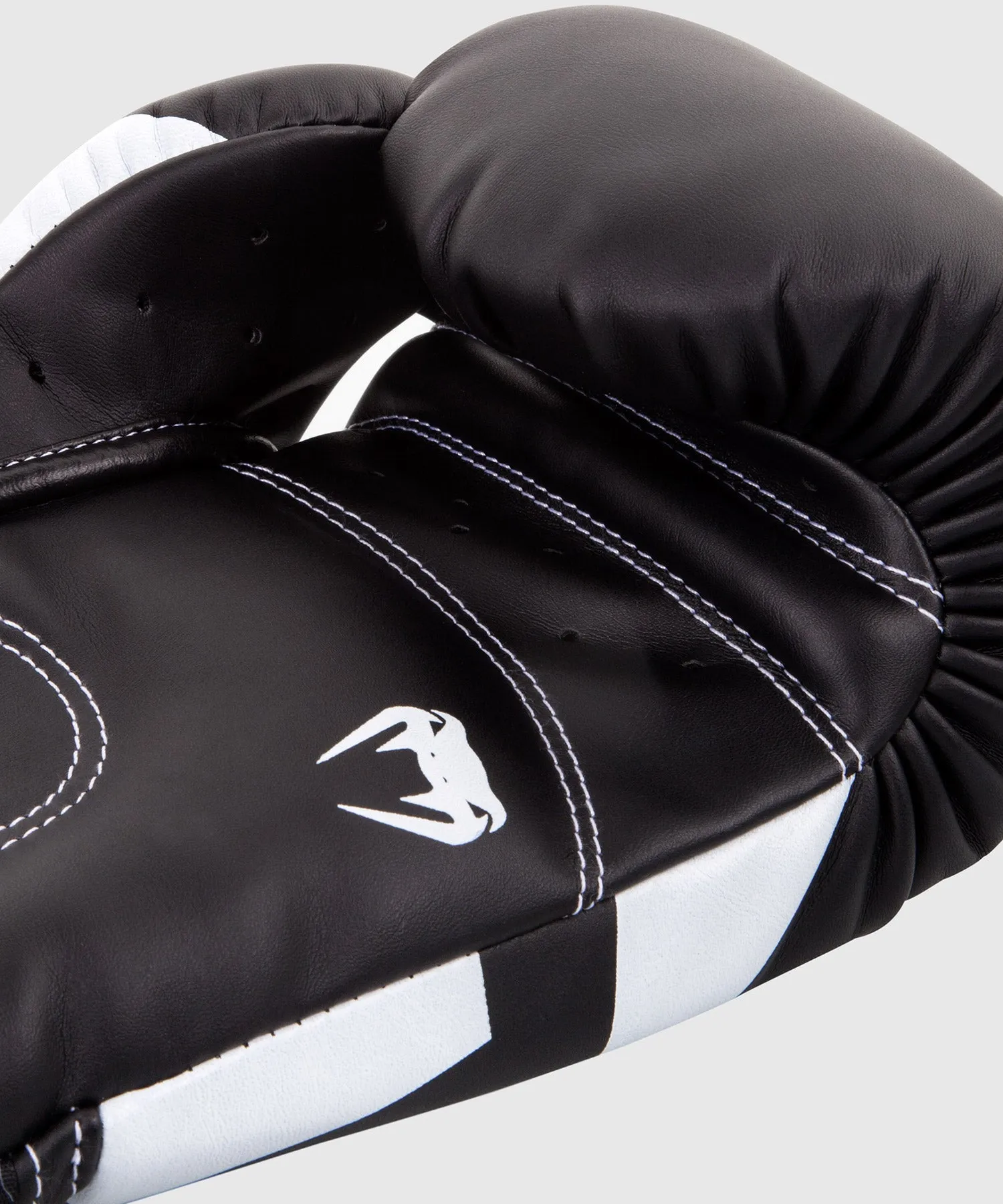 Guantes de Boxeo Venum Elite - Negro/Blanco