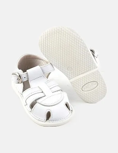 Natik Zapato blanco aberturas