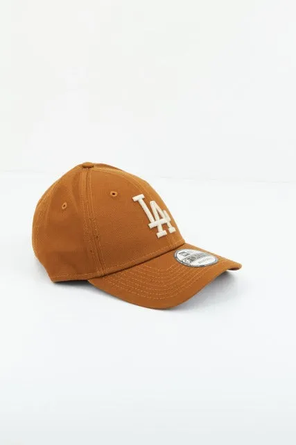 NEW ERA LEAGUE ESSENTIAL 9FORTY