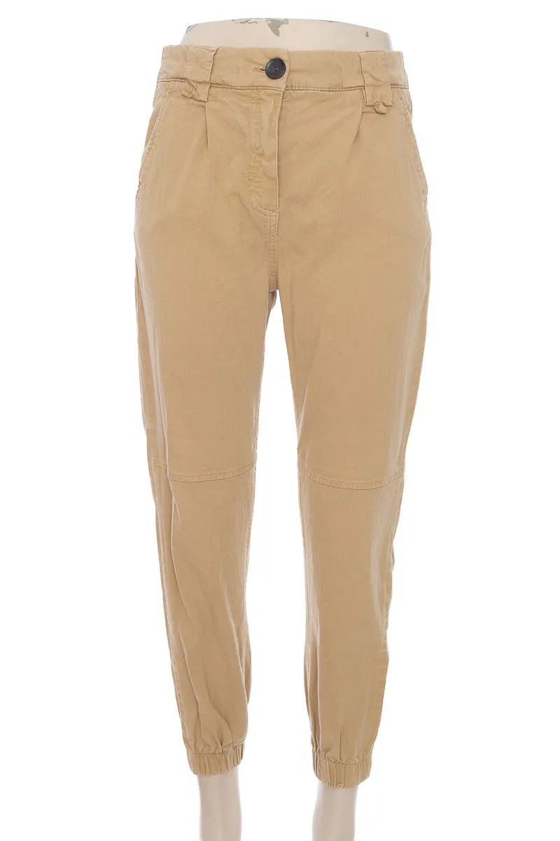 Pantalón color Beige - Bershka