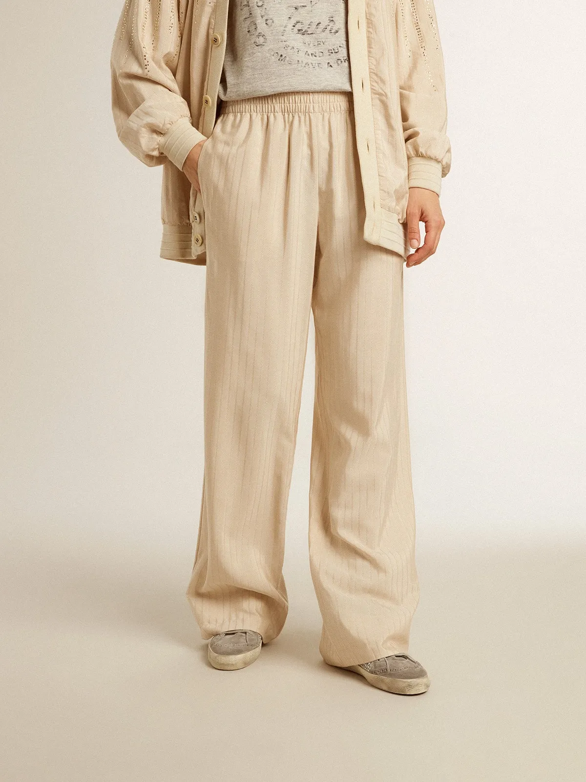 Pantalón jogger de mujer en seda y viscosa de color beige claro