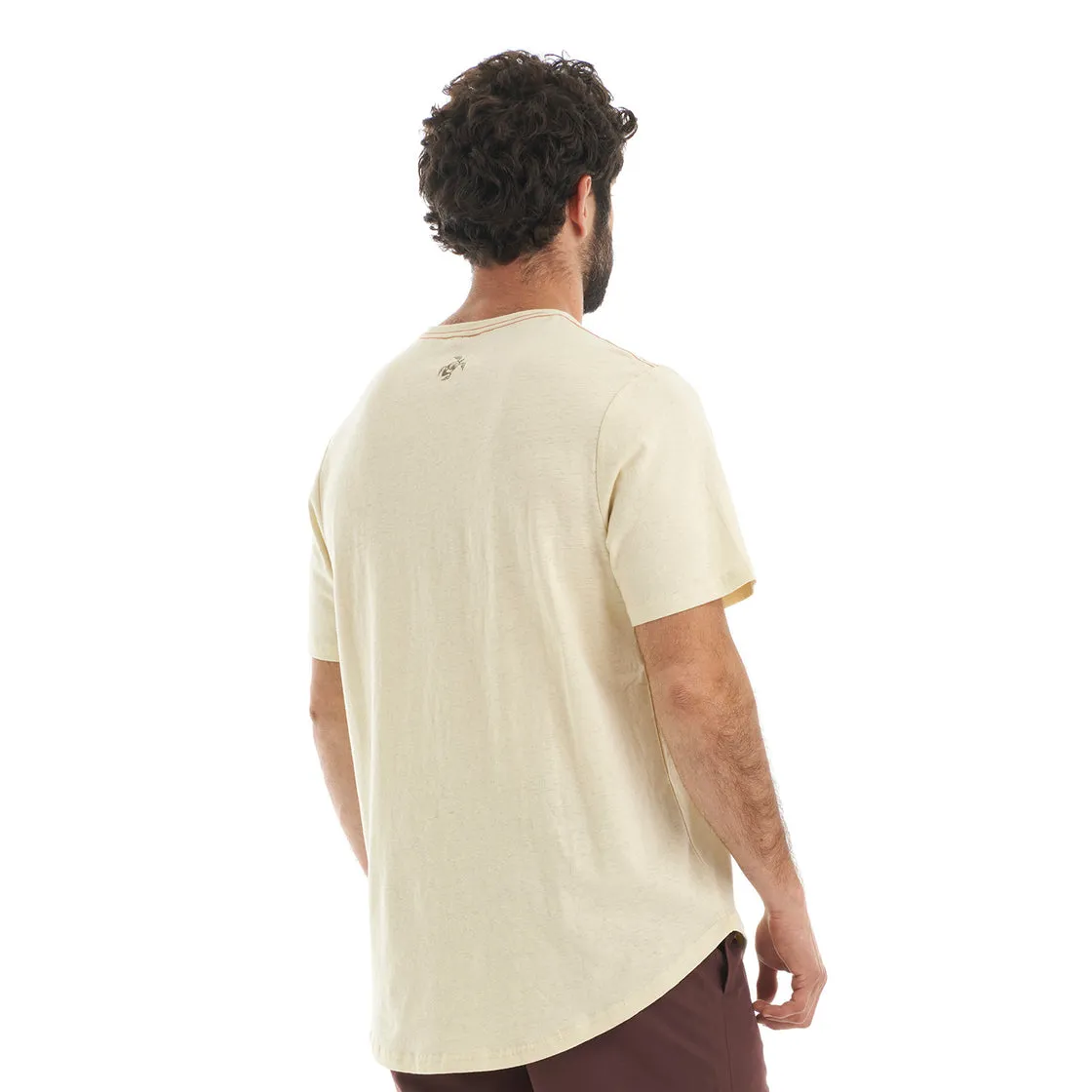 Polera Hombre Natural Camel Haka Honu