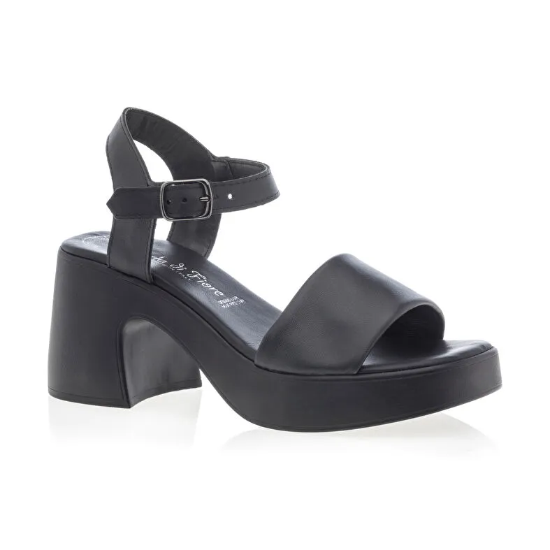 Sandalias/ descalzo mujer negro