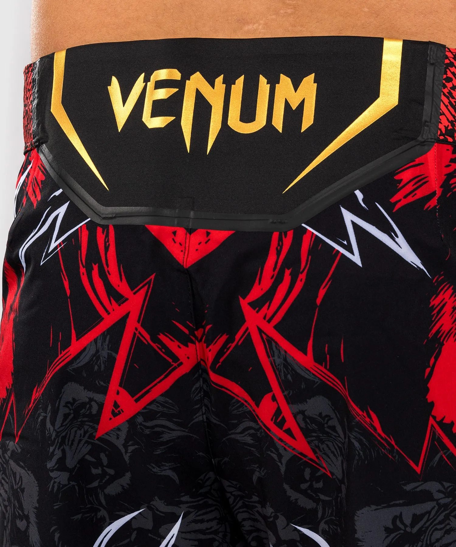 UFC Unrivaled by Venum Jon Jones Pantalones Cortos de Lucha para Unisex - Rojo