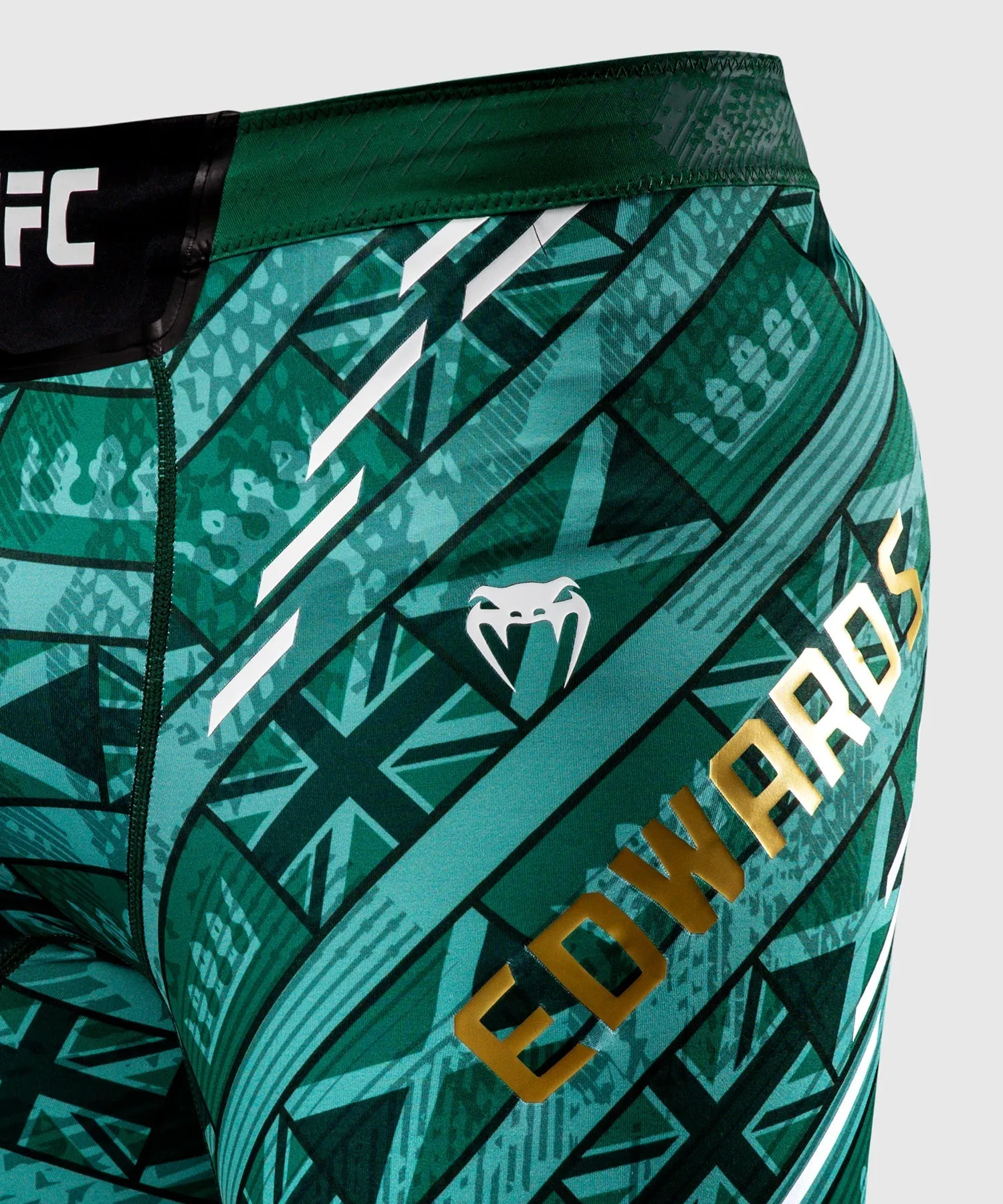 UFC Unrivaled by Venum Leon Edwards Pantalones Vale Tudo para Unisex - Verde