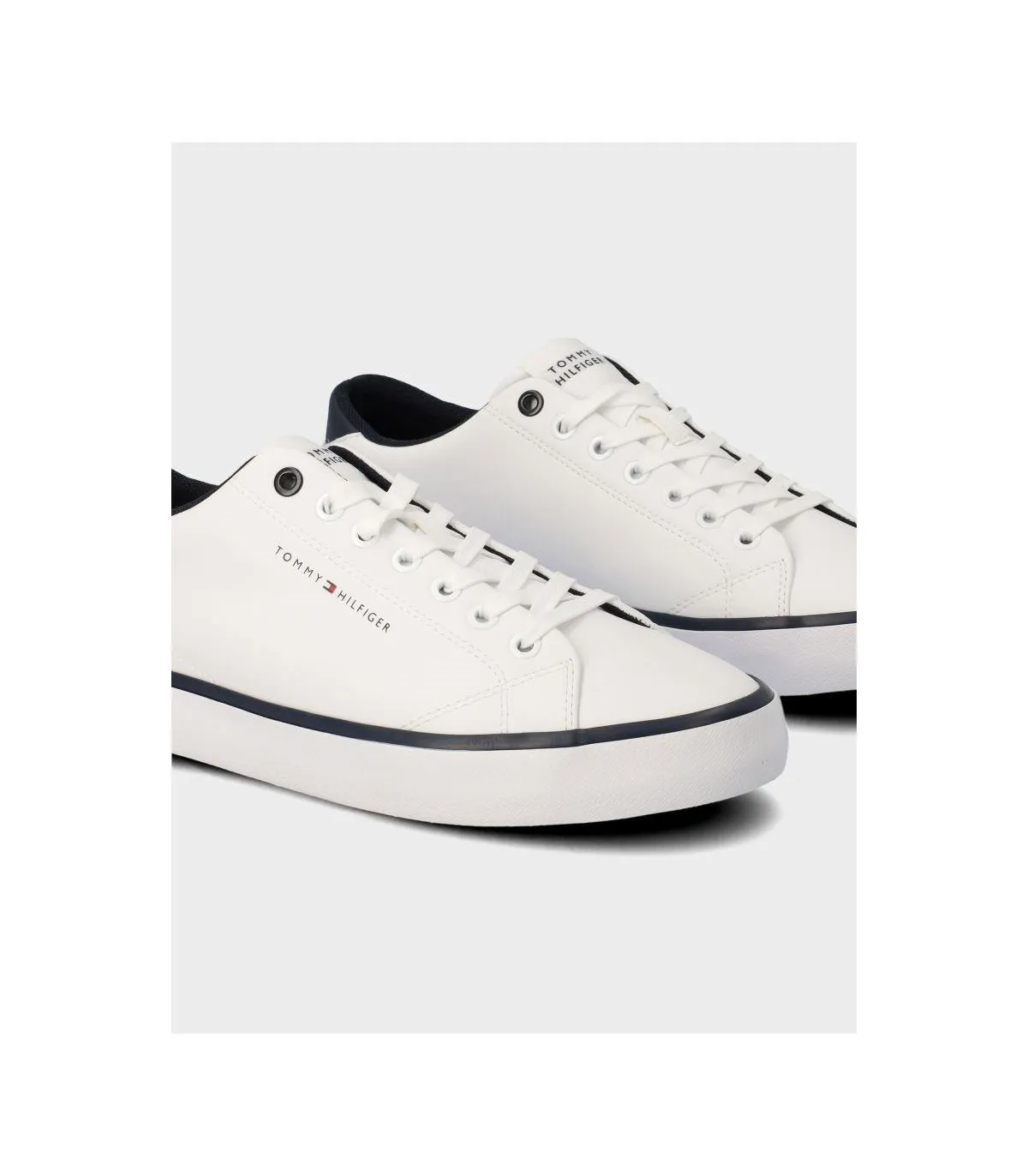 ZAPATILLA TOMMY HILFIGER HI VULC CORE LOW WHITE