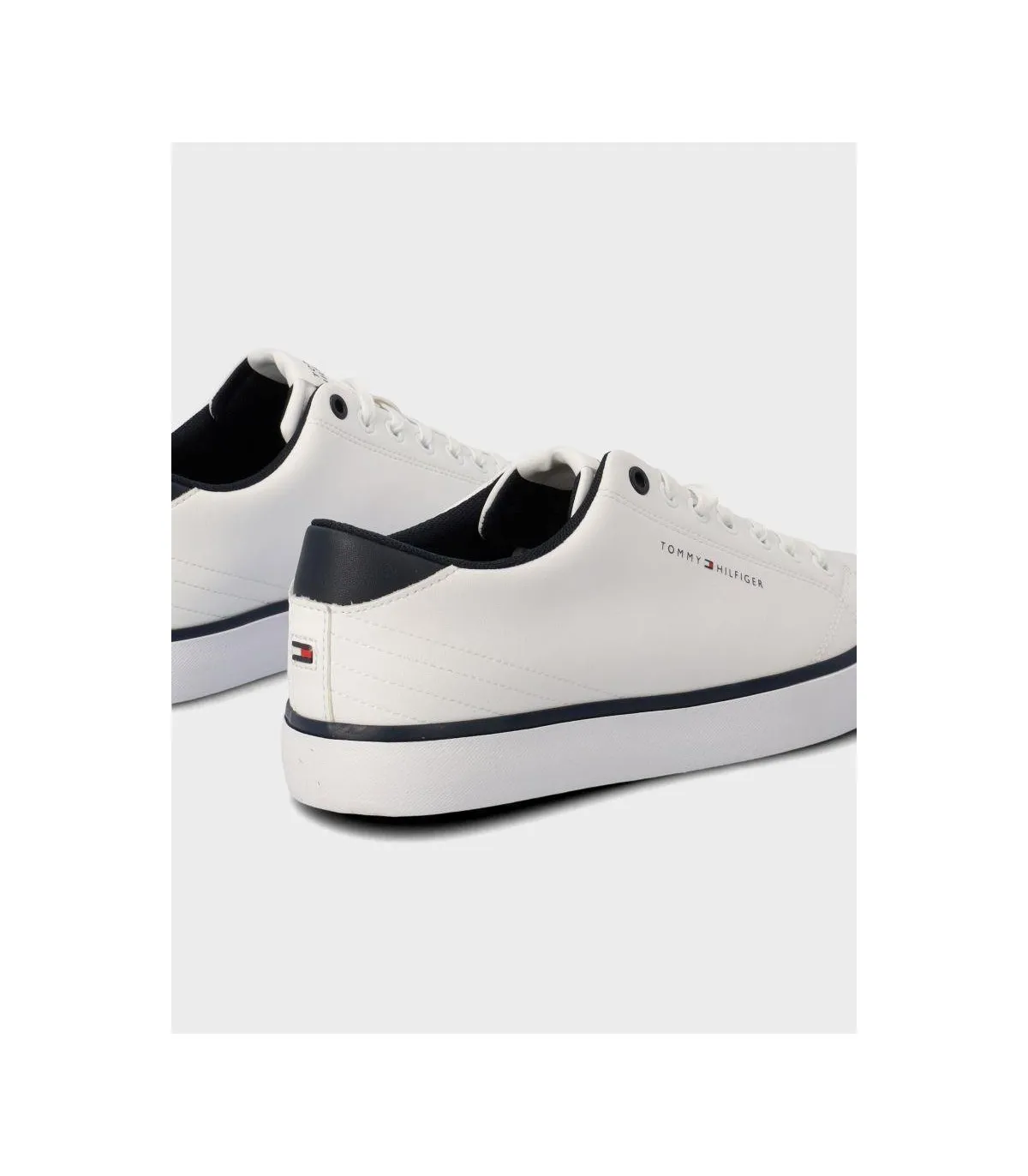 ZAPATILLA TOMMY HILFIGER HI VULC CORE LOW WHITE